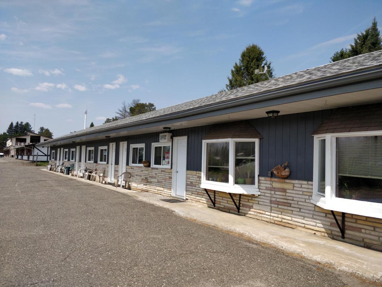 Telstar Motel Kakabeka Falls Extérieur photo